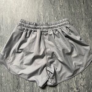 Lululemon 4” Hotty Hot Shorts